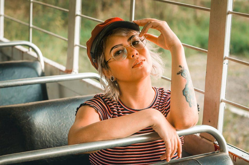 comment porter un beret femme cheveux court