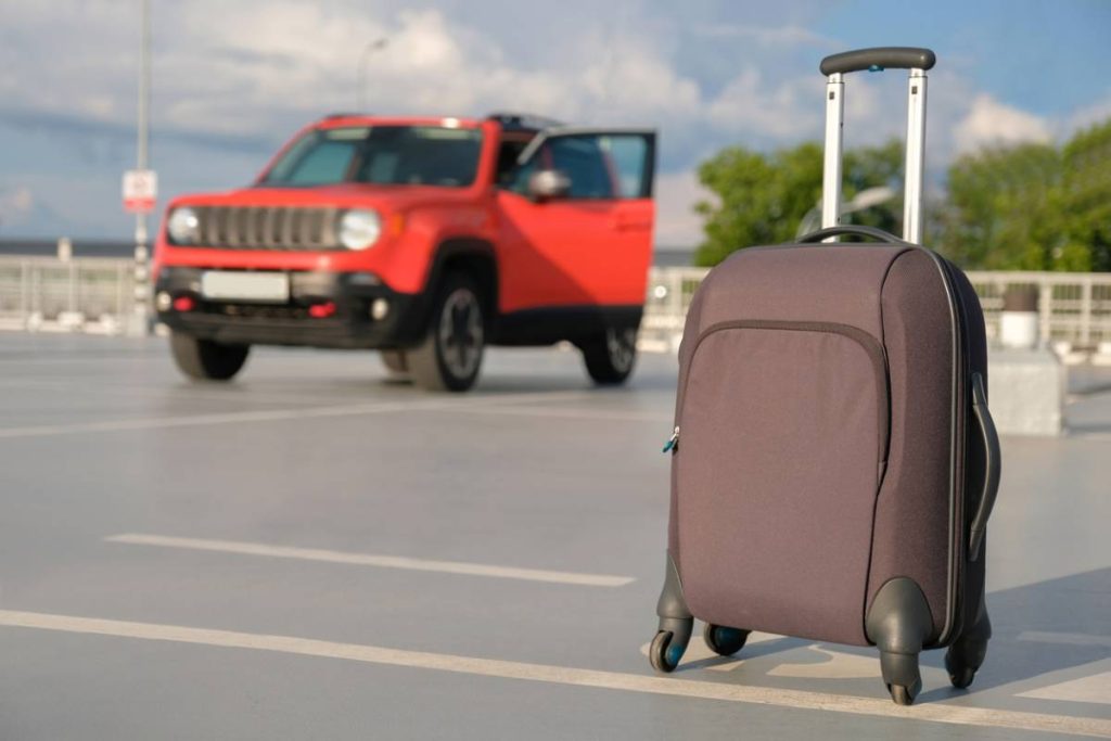Les avantages de vous rendre à l'aéroport en voiture